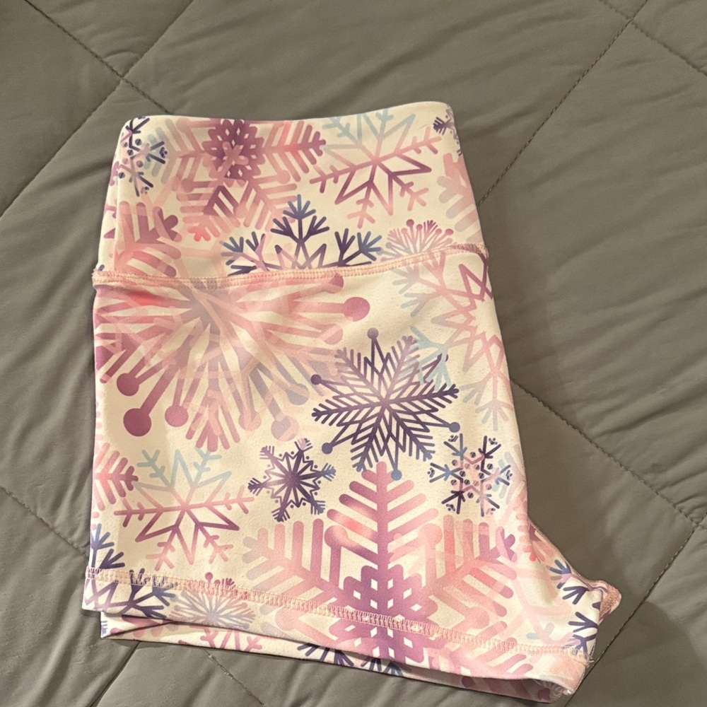 WodBottom Winter Snowflake Print Skirt - Pink and Purple